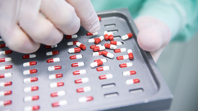 136eb2102688772664cb43df2360657d5dae848a - financial-services-healthcare-pharmacist-pills-feature-640x360