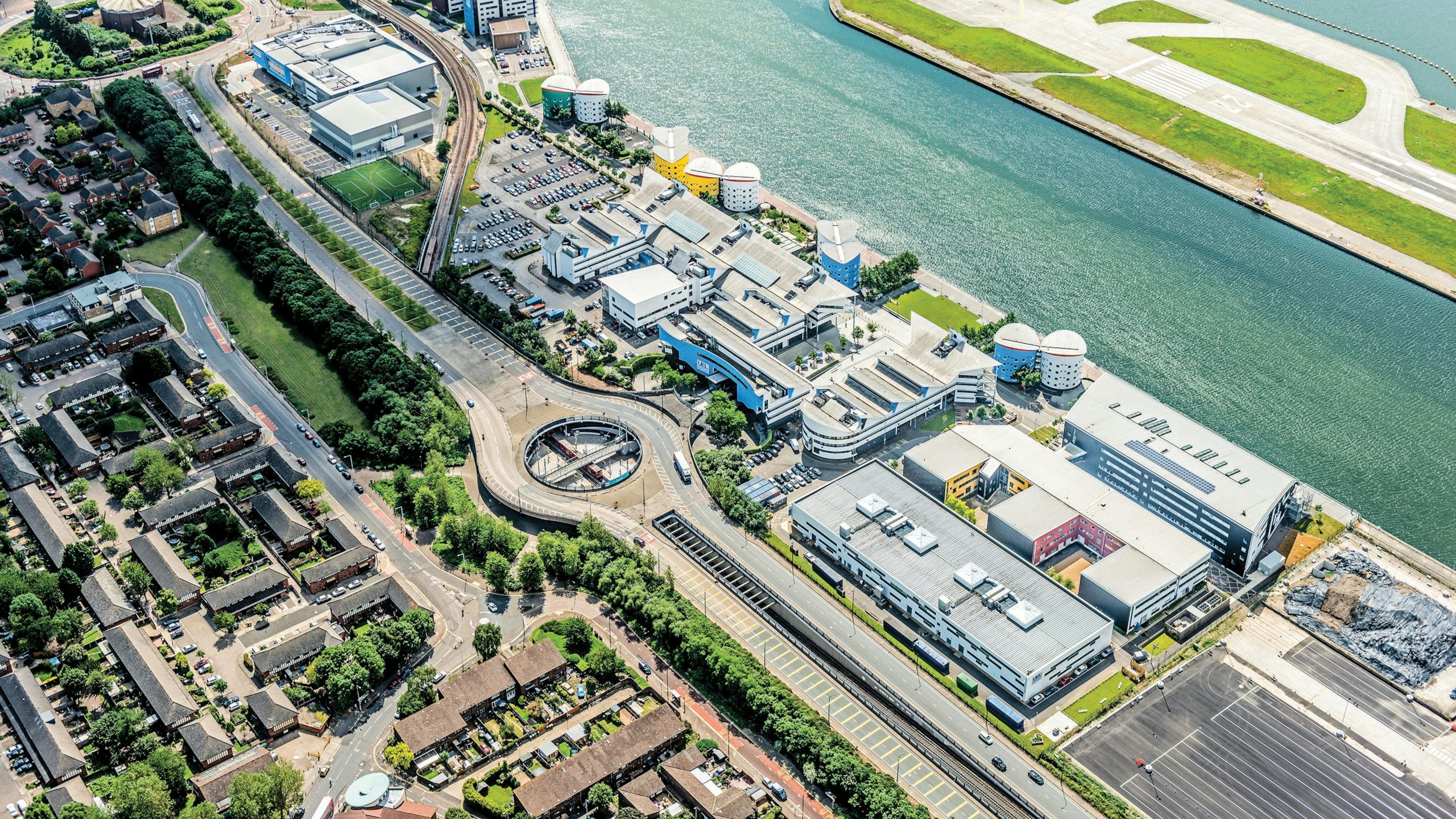 Shot on the docklands, campus ariel University of East London (UEL)