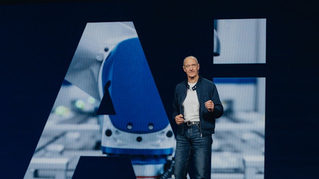 Siemens and NVIDIA expand their partnership to build the Industrial AI Operating System, reinventing the entire end-to-end industrial value chain through AI – from design and engineering to manufacturing, production, operations, and into supply chains.