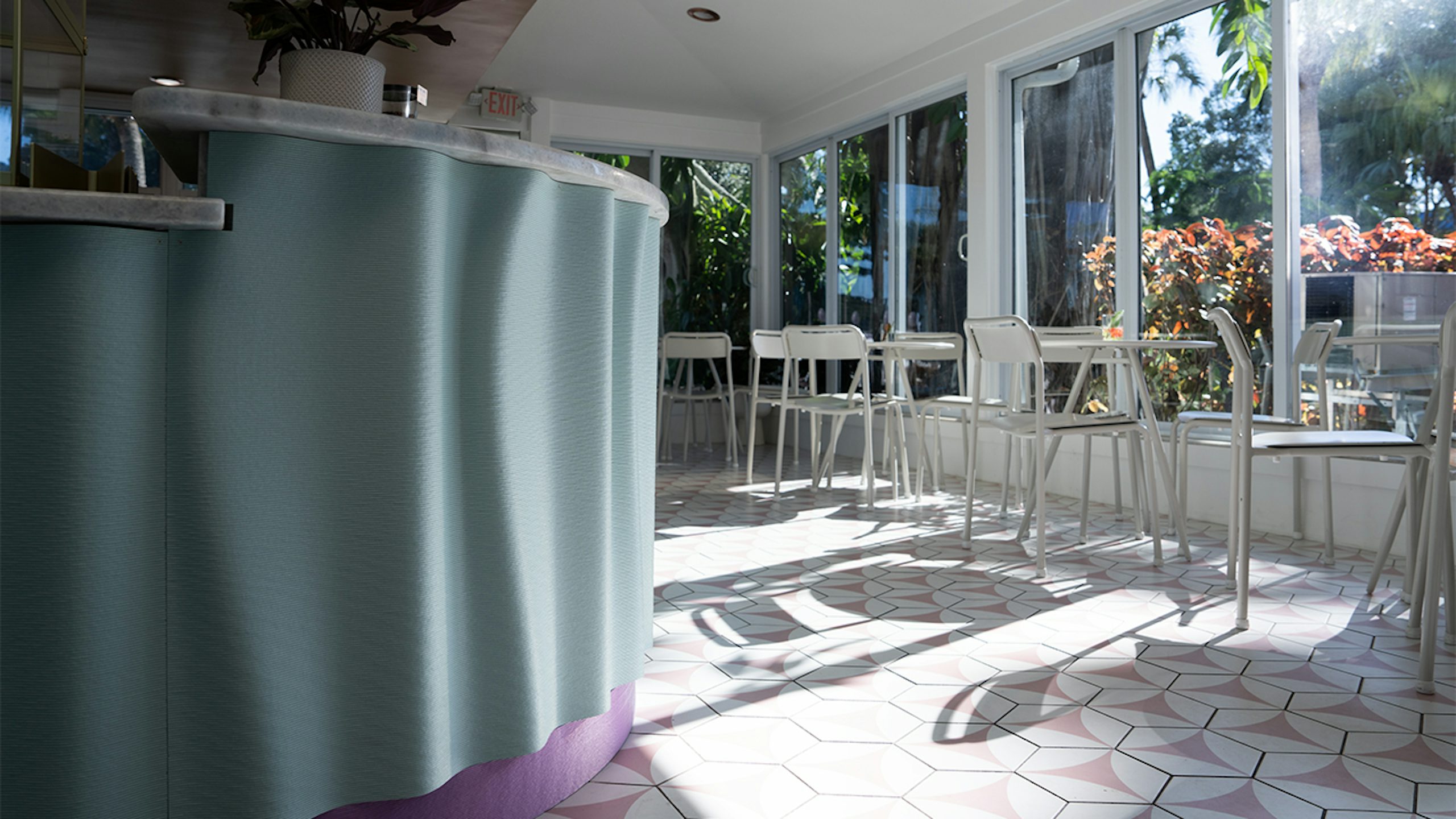 Siemens-Haddy-3d-printed-cafe-florida-equipment-environment-mhero-1280x720