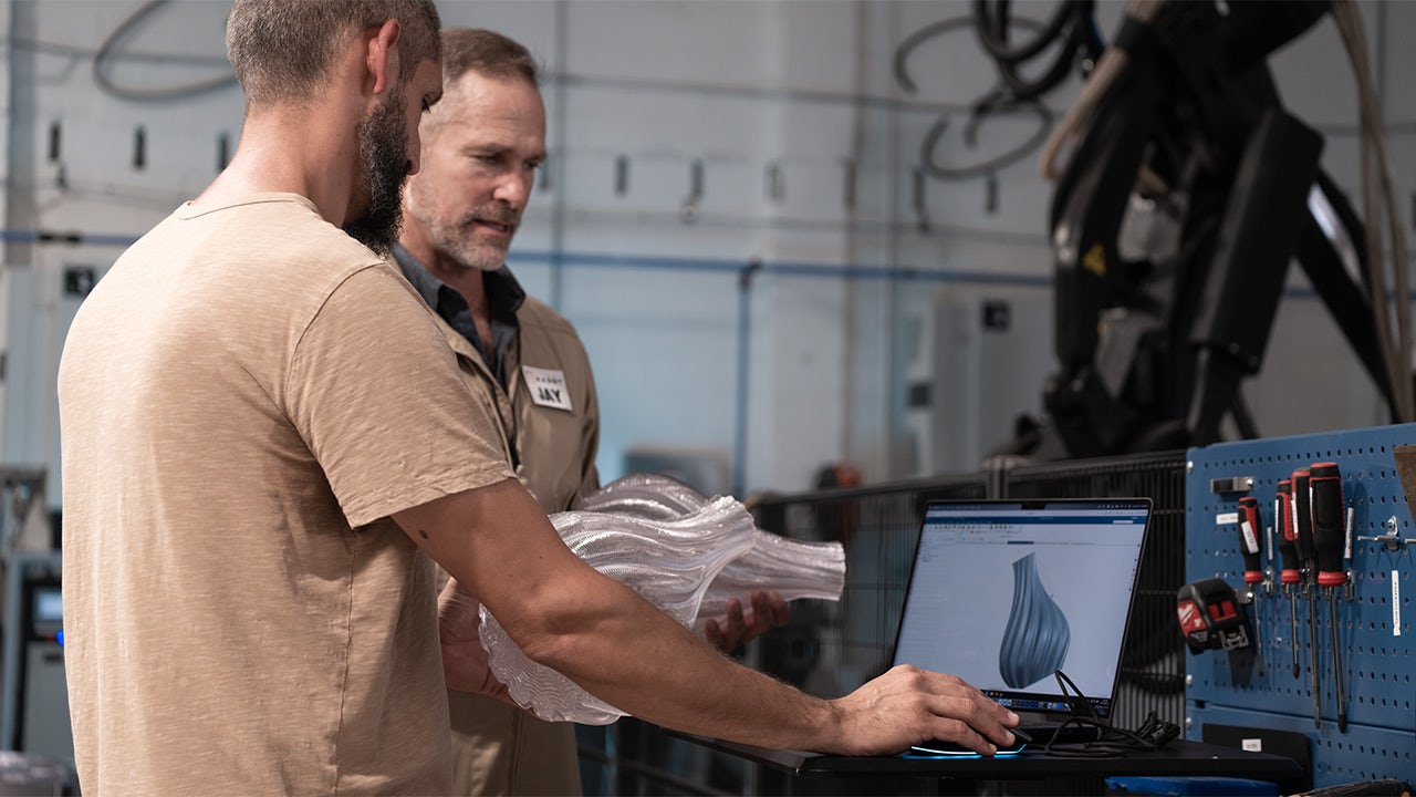 Siemens-Haddy-3d-printed-cafe-florida-equipment-technology-owner-mhero-1280x720